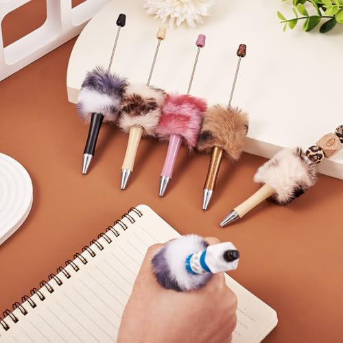 8st Plastic Balpen met Furball DIY Gepersonaliseerde Pennen Kralen Pen met Fur Cute Kralen Pennen voor DIY Stationery School Office Supplies, 4 Kleuren 5