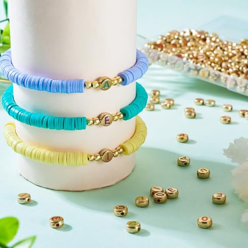 500 st Kralen voor Klinker 7mm Goud Flat Ronde Crafts Letter Kralen A-E-I-O-U Opaque Acryl Spacer Kralen Bulk voor Levering DIY armband ketting sieraden Makin