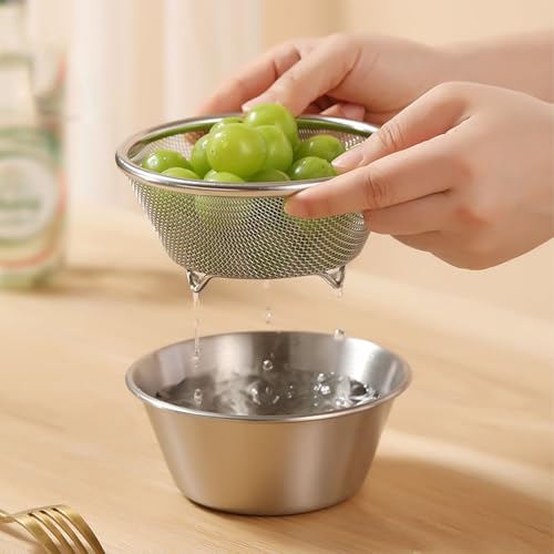 304 Stainless Steel Colander, 16cm Kleine Strainer met Mixing Bowl Draagbare Keuken Wasbak Stainner voor het wassen van bessen Rijst Fruit Groenten Kleine granen 5