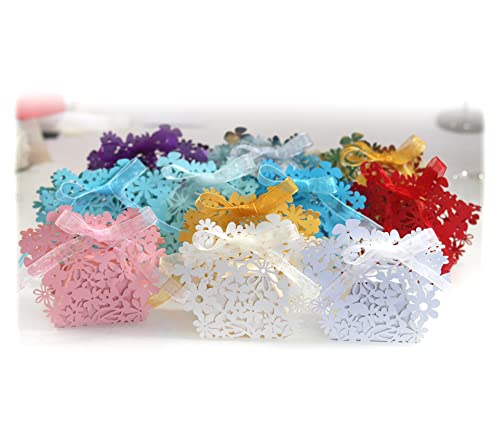 50 stuks Hollow Flower Cadeaudozen, Bonbonniere Doos, Cadeaudoosje, Gasten Cadeau, Opvouwdoosje voor bruiloft, Doop, Verjaardag, Feestelijke, Favor, Tafel decoratie, Bruidspaar, Cadeauverpakking, Wit 4