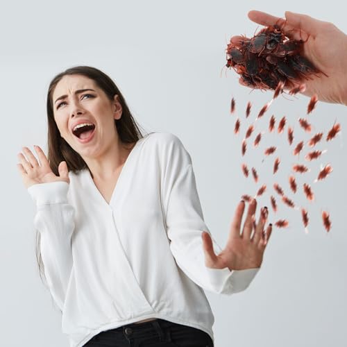 100 stuks nep kakkerlakken realistische kakkerlakken speelgoed grappige kakkerlakken voor Halloween feest decoratie kinderspeelgoed 4