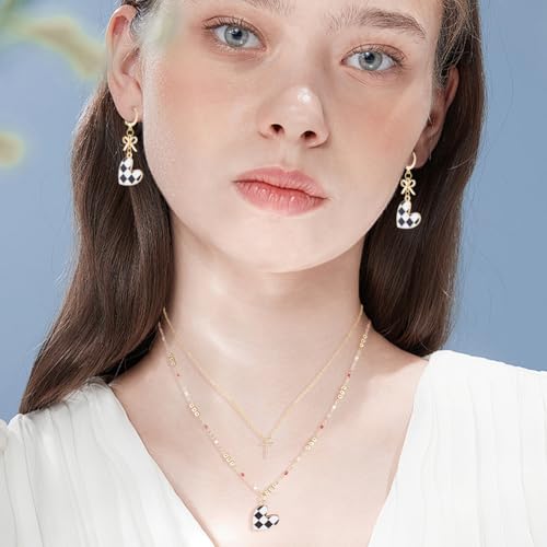 48st Black and White Heart Charms, Plaid Flag Heart Charm Legering Emaill Hanger voor armband ketting oorbellen sleutelhanger tas bedeltjes sieraden accessoires 5