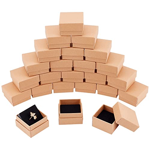 24 stuks Kraft Bruin Vierkant Karton sieraden ringen dozen Papier Retail Geschenkdoos Juwelen Doos voor Kerstmis Anniversaries Bruiloften Verjaardagen Cadeaus Sieraden Display, 5 x 5 x 3