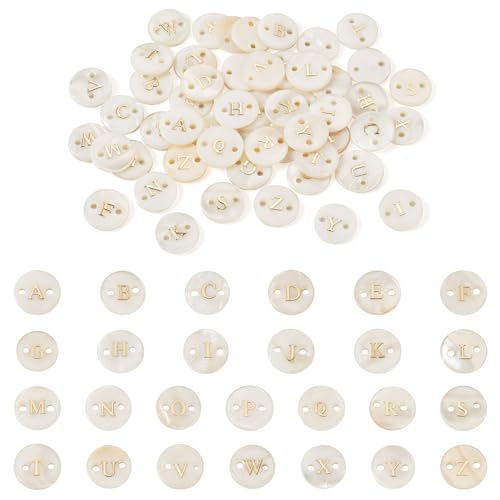 52 st A-Z Letter Zoetwater Shell Knoppen 12mm Flat Ronde 2 Hole Naaiknoppen Ambacht Knoppen met brieven Bulk voor doe-het-zelf sieraden maken en naaien ambachten