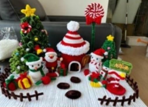 Kerstthema Twist Stick Craft Kit, DIY Vakantie Breien Kit Handgemaakt, Zacht Speelgoed Teddy Gift met Feedelijk Garen & Eenvoudig Instructions