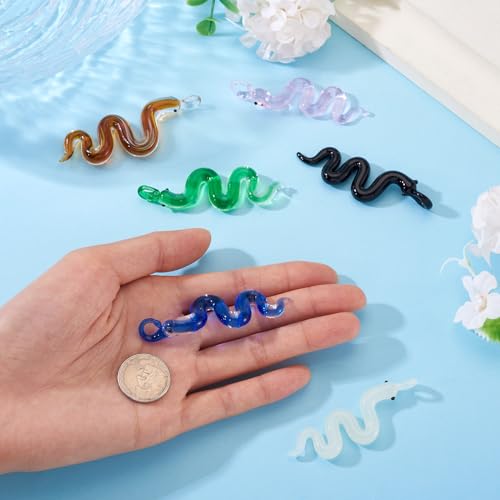 6 st. Snake Charms Handgemaakte Lampwerk Snake Dangle Ornaments 6 Kleuren Snake Hangers voor DIY Ketting Hang Ornamenten Sieraden maken, Glas 5