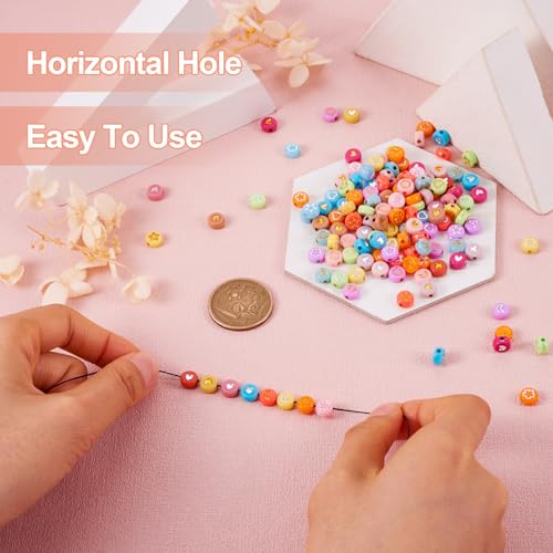 Platte ronde acryl kralen patroon kralen hart ster maan bloem diverse kralen schijf munt pony kralen voor sieraden maken vriendschap armband DIY Ambachten 4