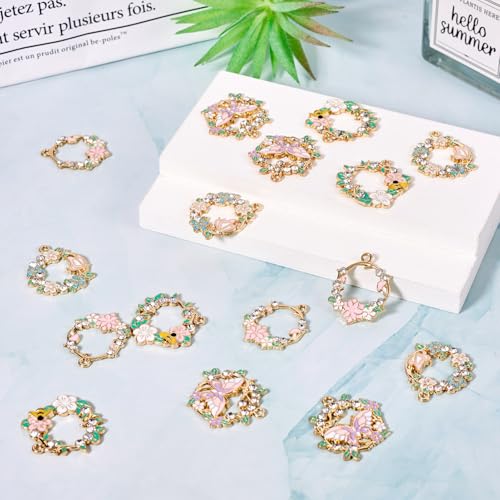 16 Stuks Bloem Email Charms Krans Foral met vlinder Dangle Charm Spring Rhinestone metalen hangers Hang Ornament voor sieraden Craft Ketting Keychain DIY Oorbellen vrouwen 4