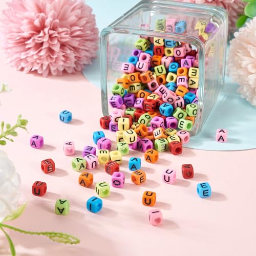 250 st Kubus Letters Acryl kralen A-E-I-O-U Clinker Letters Spacer Kralen 5 Kleuren 6mm Vierkante Opaque Alfabet Kralen Bulk voor DIY armband ketting sieraden maken 3
