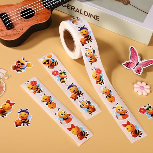 500st Bee Stickers, Leuke Cartoon Bijen Stickers op rol Kinderen Grappige Animal Stickers Mode Decoratie Notitieboek Envelop Laptop Sticker 4