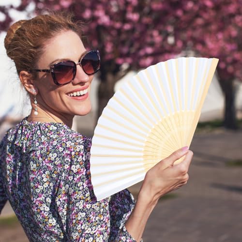 12 Paper Fans Hand Ventilator Papier Ventilatoren Bruiloft Kleine vouwhand Ventilator Kleurrijke Ventilatoren Hout Bruiloft Vouwfans Gasten Gift Bamboo Paper Fans Party 4