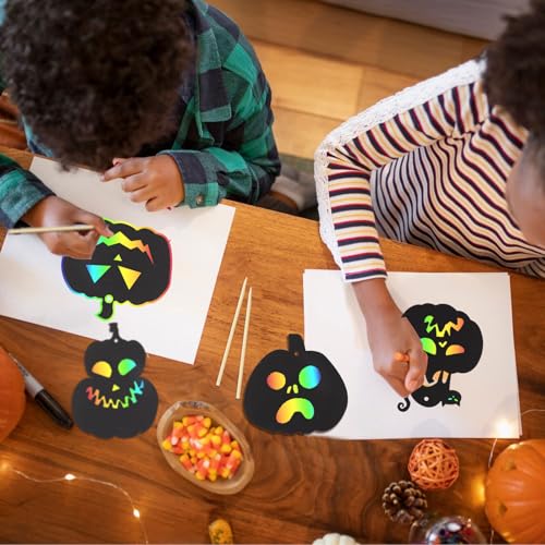 48 stukken Kraspapier voor Halloween Pompoen Kids Kraspapier Regenboog met Bamboe Pennen en Lint voor Hang Halloween Gift DIY 3